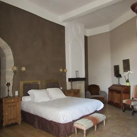 Chateau De Bed & Breakfast