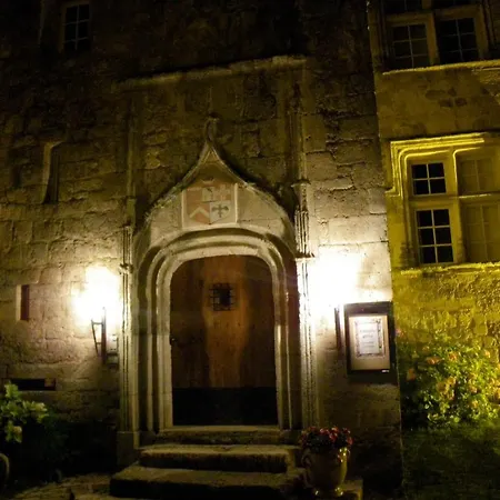 Nocleg ze śniadaniem Chateau De 4*